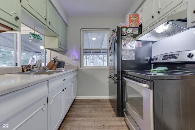 8025 W Sycamore Road, Fairland, IN 46126