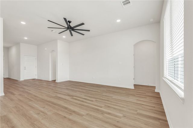 3176 Margaret Rudder Parkway, Bryan, TX 77808