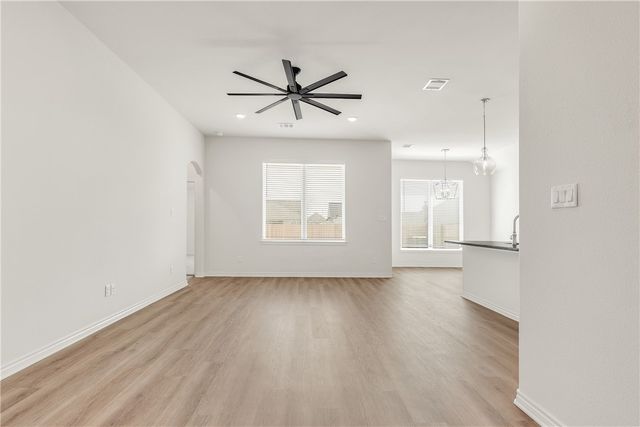 3176 Margaret Rudder Parkway, Bryan, TX 77808