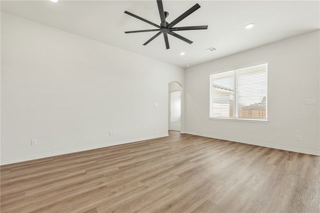 3176 Margaret Rudder Parkway, Bryan, TX 77808