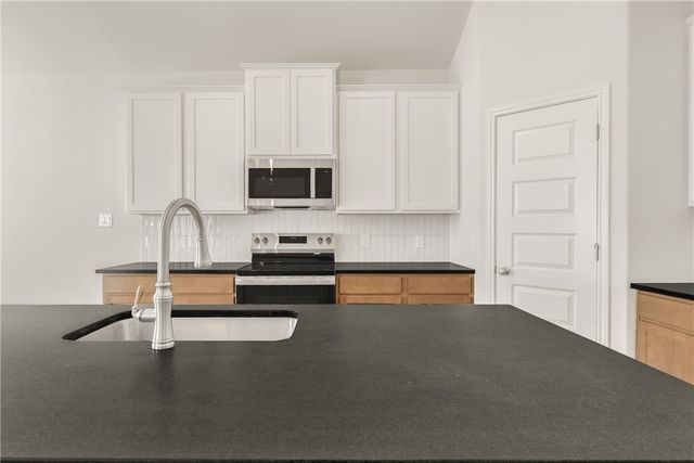 3176 Margaret Rudder Parkway, Bryan, TX 77808