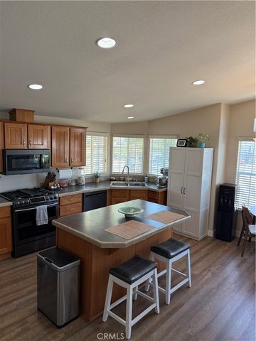 32838 Almond Tree Lane, Wildomar, CA 92595