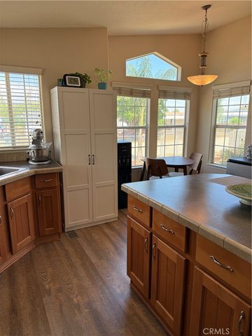 32838 Almond Tree Lane, Wildomar, CA 92595