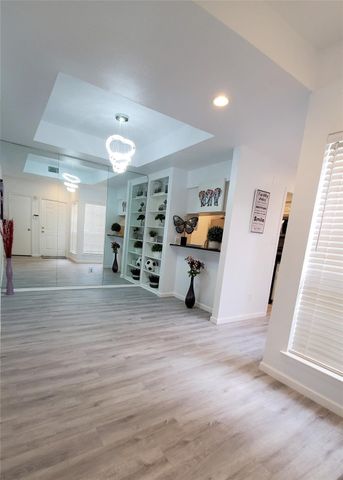 5100 Verde Valley Lane 167, Dallas, TX 75254