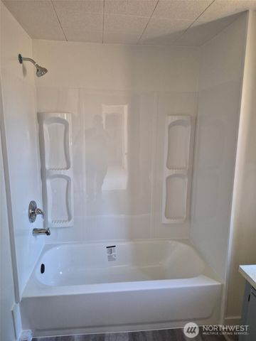 22612 115th Place SE, Kent, WA 98031