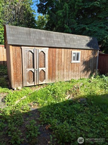 22612 115th Place SE, Kent, WA 98031