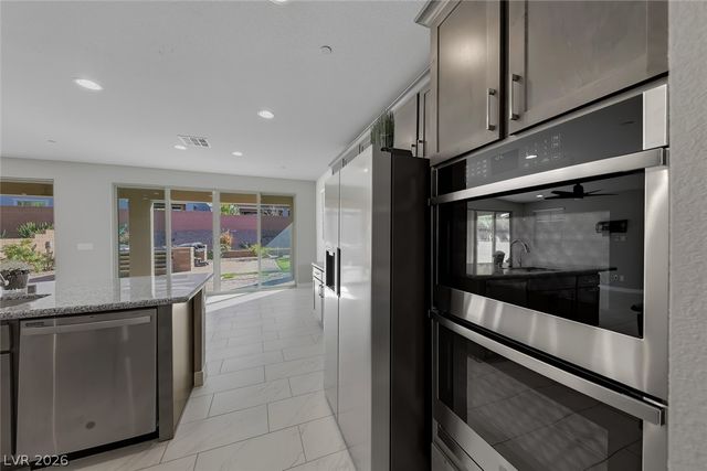 11 Flora Sagio Avenue, Henderson, NV 89011