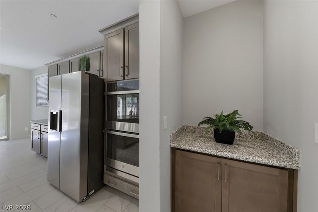 11 Flora Sagio Avenue, Henderson, NV 89011