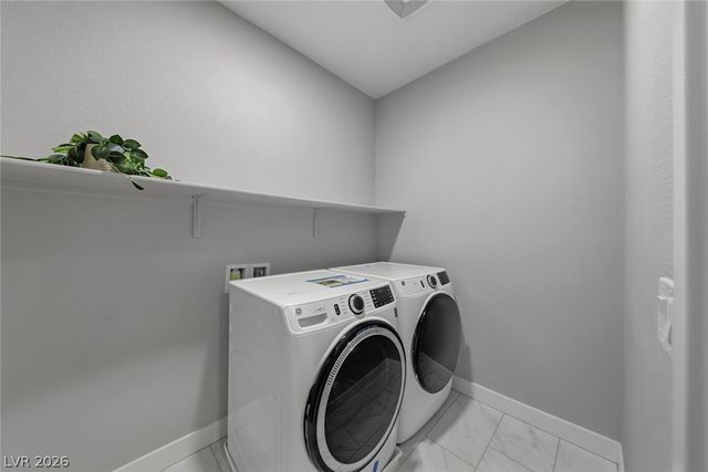 11 Flora Sagio Avenue, Henderson, NV 89011