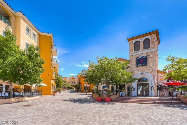 11 Flora Sagio Avenue, Henderson, NV 89011