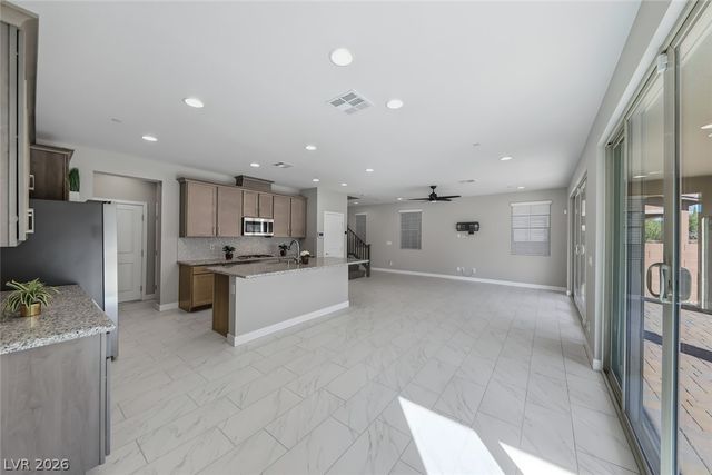 11 Flora Sagio Avenue, Henderson, NV 89011