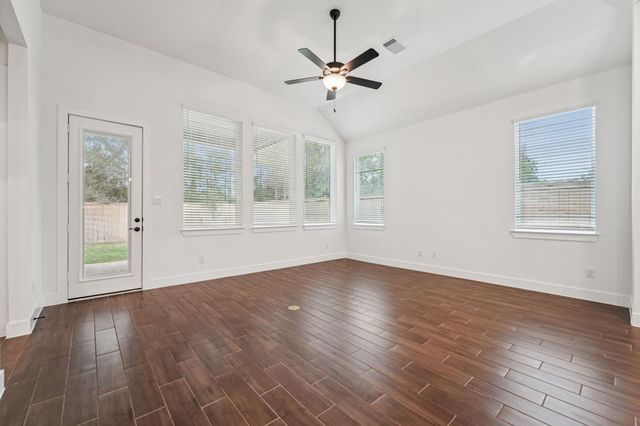 26014 S Outrider Banks, Montgomery, TX 77316