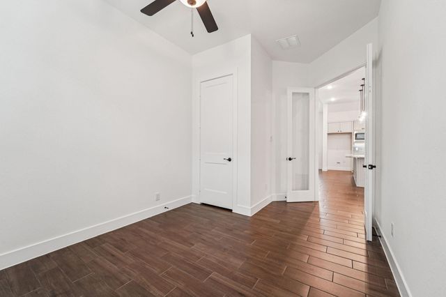 26014 S Outrider Banks, Montgomery, TX 77316