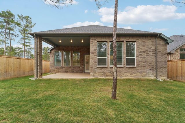 26014 S Outrider Banks, Montgomery, TX 77316