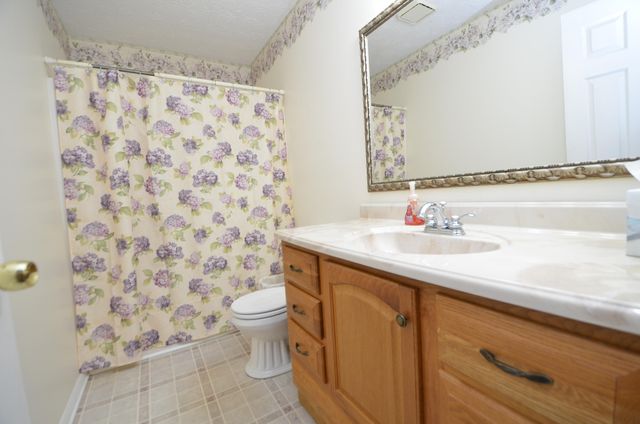 204 Daisy Street, Harrodsburg, KY 40330