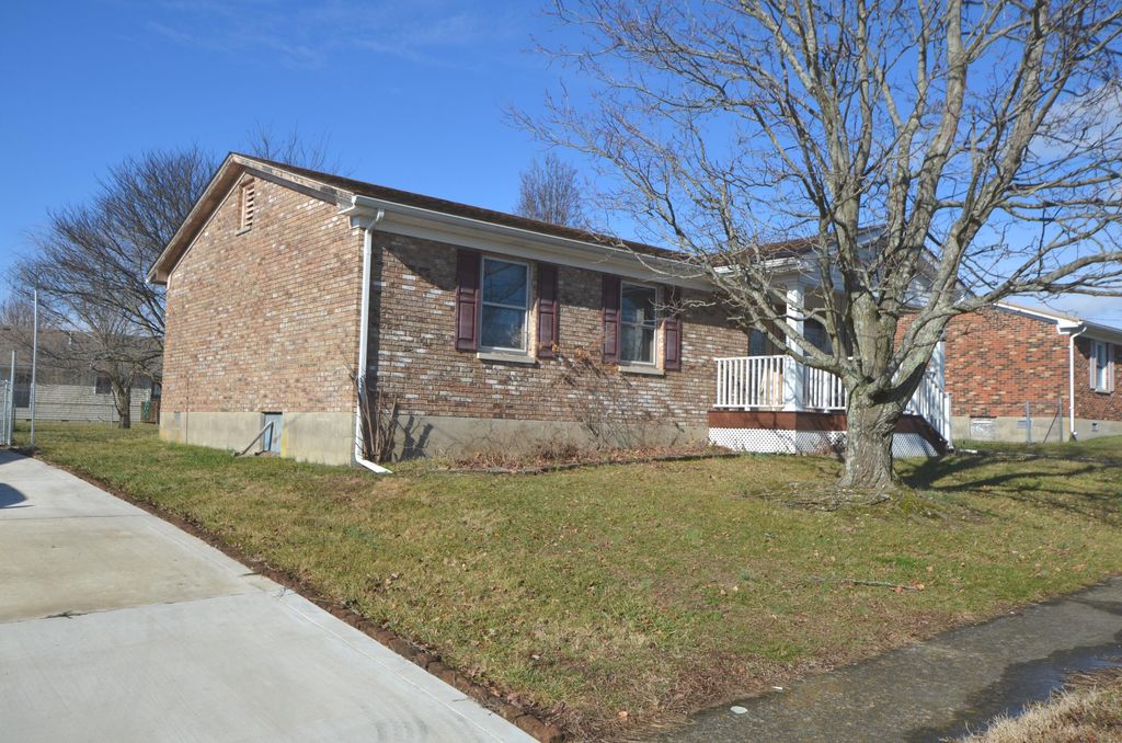 204 Daisy Street, Harrodsburg, KY 40330