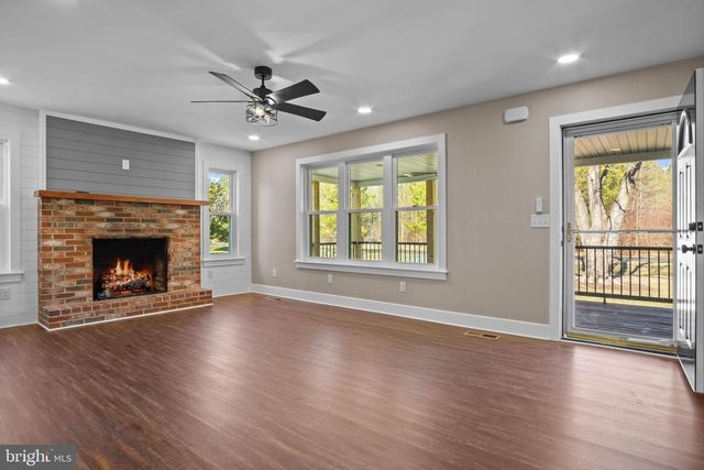 9729 TIMMONSTOWN RD, Berlin, MD 21811