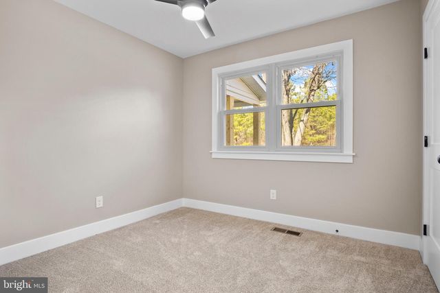 9729 TIMMONSTOWN RD, Berlin, MD 21811