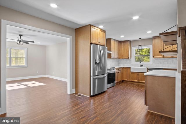 9729 TIMMONSTOWN RD, Berlin, MD 21811