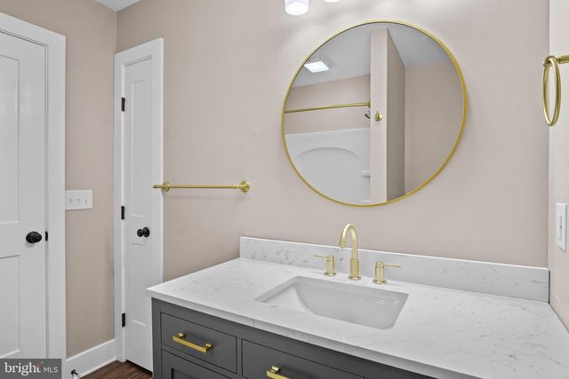 9729 TIMMONSTOWN RD, Berlin, MD 21811