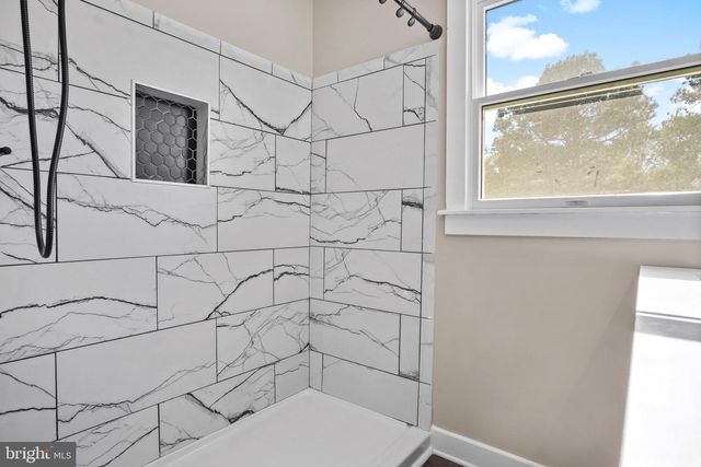 9729 TIMMONSTOWN RD, Berlin, MD 21811