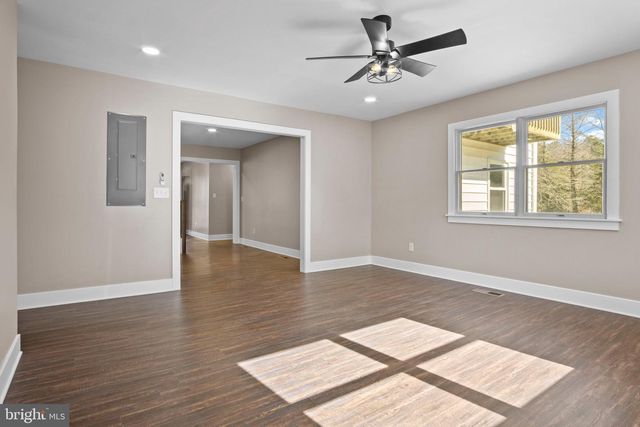 9729 TIMMONSTOWN RD, Berlin, MD 21811