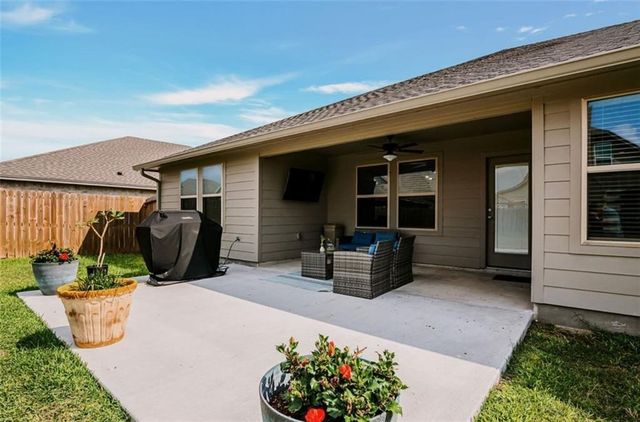 7602 Bayley, Corpus Christi, TX 78414