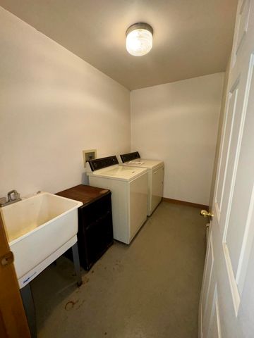 351 Mason Rd Road, Champlain, NY 12919