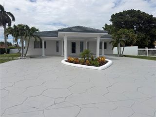13895 SW 22nd St 0, Miami, FL 33175