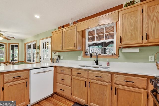 63 Teboe Drive, Blairsville, GA 30512