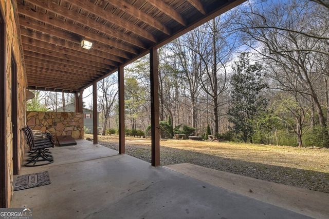 63 Teboe Drive, Blairsville, GA 30512