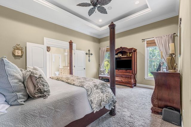 1714 WORCESTER LN, Columbia, MO 65203