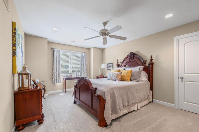 1714 WORCESTER LN, Columbia, MO 65203