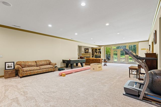1714 WORCESTER LN, Columbia, MO 65203