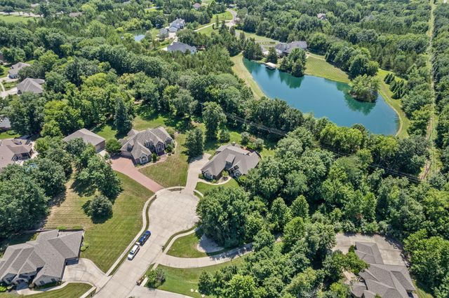 1714 WORCESTER LN, Columbia, MO 65203