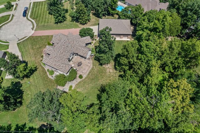 1714 WORCESTER LN, Columbia, MO 65203