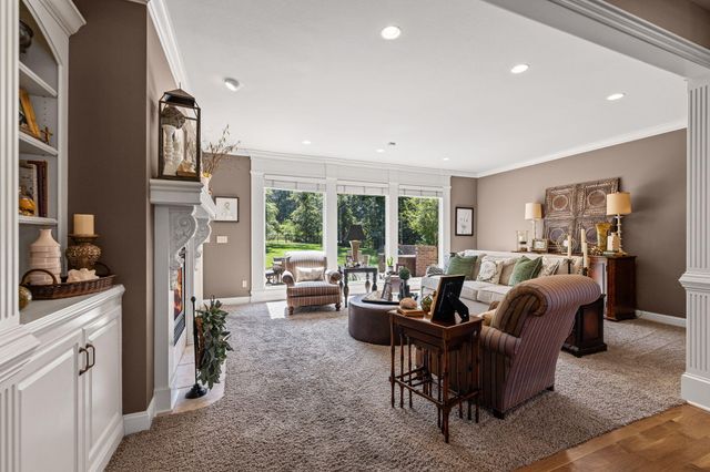 1714 WORCESTER LN, Columbia, MO 65203