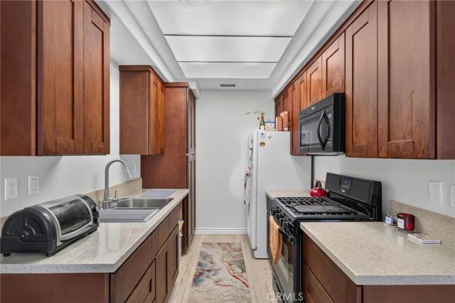 21846 S Vermont Ave 3, Torrance, CA 90502