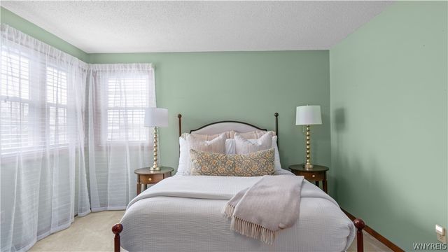 59 Southwick Drive, Orchard Park, NY 14127