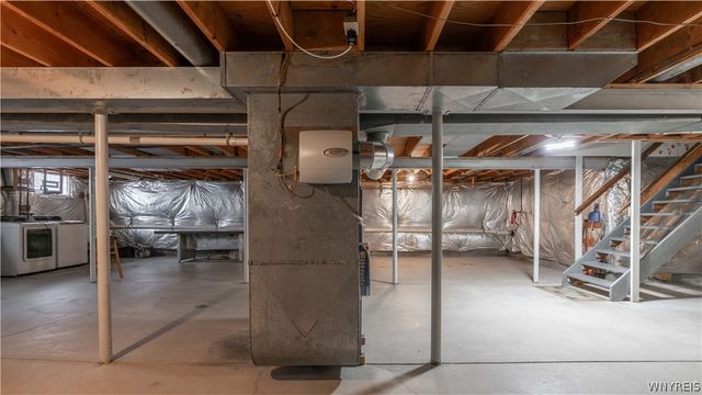 59 Southwick Drive, Orchard Park, NY 14127