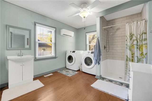 1412 W 5th Street, Sedalia, MO 65301