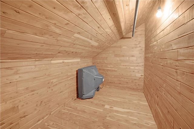 1412 W 5th Street, Sedalia, MO 65301