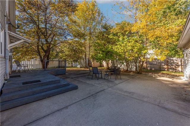 1412 W 5th Street, Sedalia, MO 65301