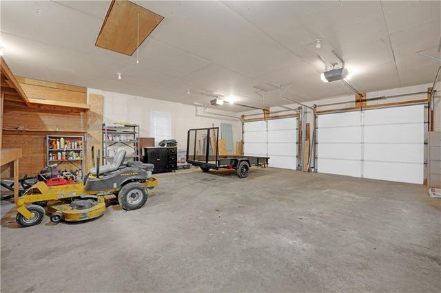 1412 W 5th Street, Sedalia, MO 65301