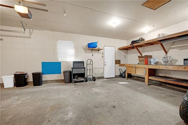 1412 W 5th Street, Sedalia, MO 65301