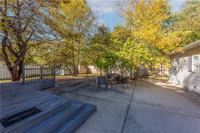 1412 W 5th Street, Sedalia, MO 65301