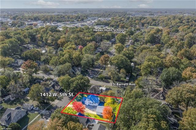 1412 W 5th Street, Sedalia, MO 65301