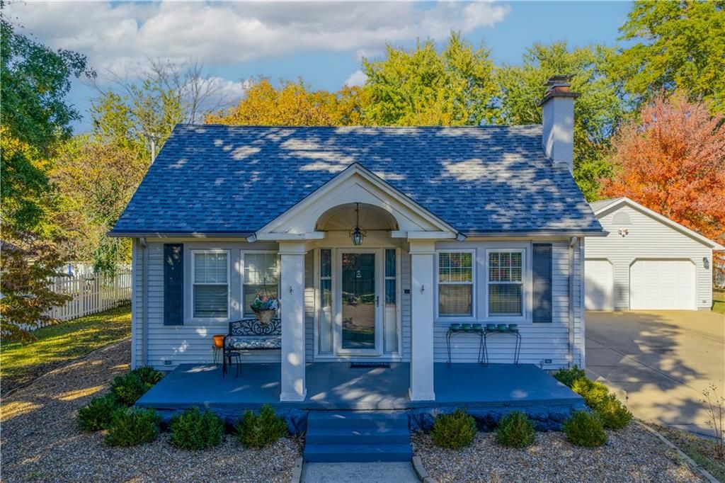 1412 W 5th Street, Sedalia, MO 65301