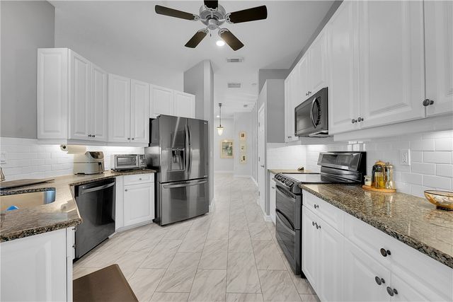 715 Munjack Circle, Port St Lucie, FL 34986