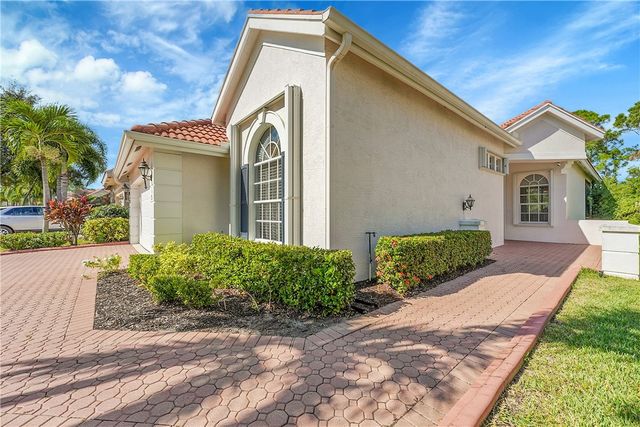 715 Munjack Circle, Port St Lucie, FL 34986